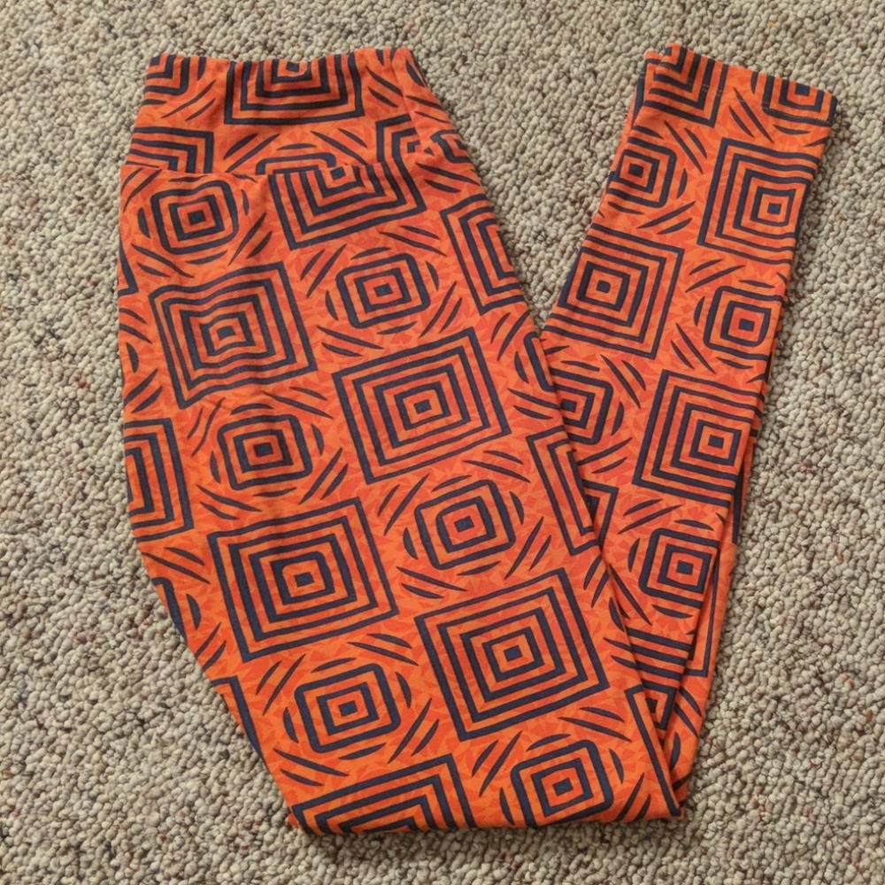 LuLaRoe leggings. Never worn.